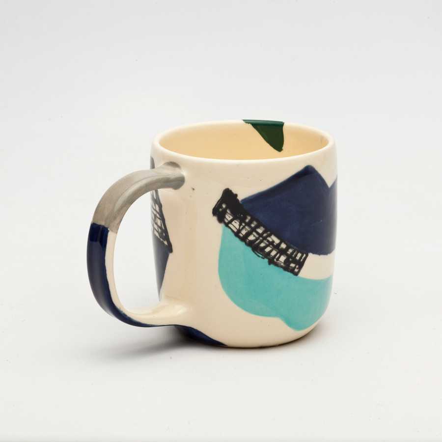 functional/drinkware/bluecomposition/1 - image - 0