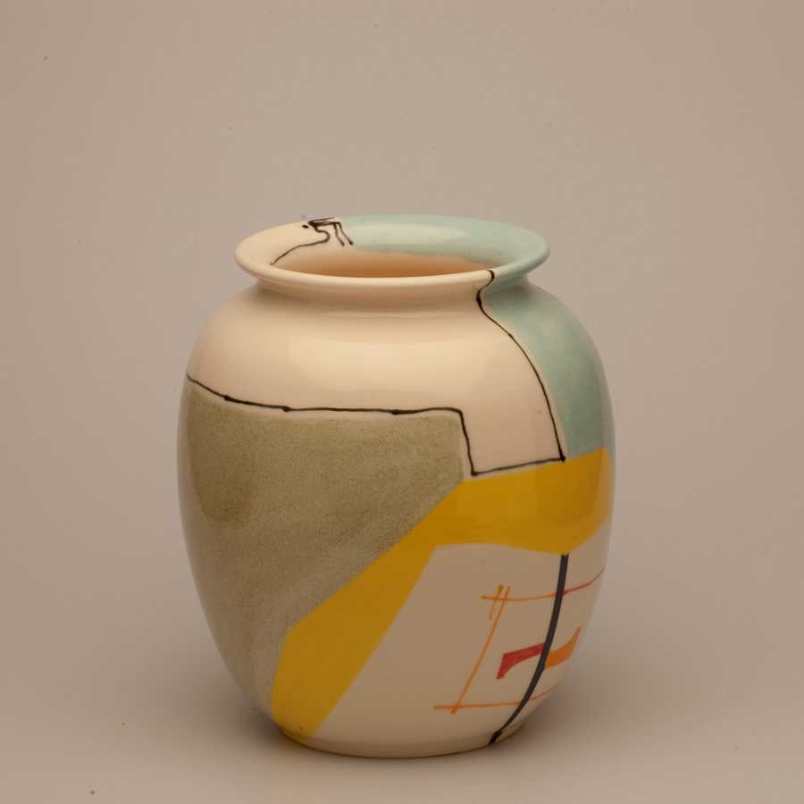 functional/vases/008-mindloop/2 - image - 1