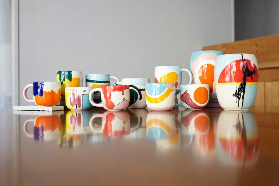 I Am Tokyo エルナーズ・ヌリザテ - image number [object Object]}