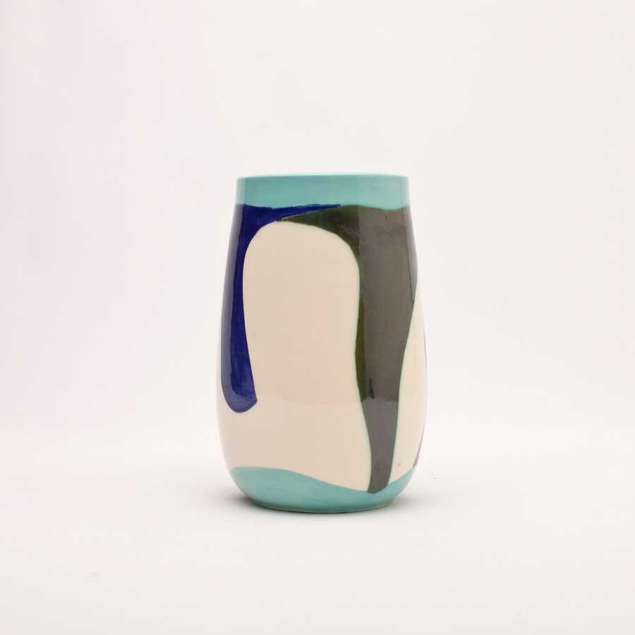 functional/vases/013-ribbonnish/1 - image - 1